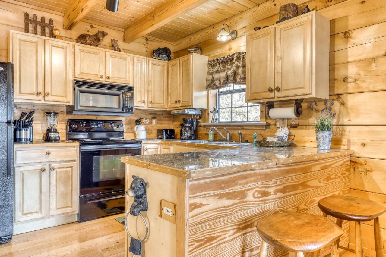 Moonshine Ridge Villa Пиджен Фордж Екстериор снимка