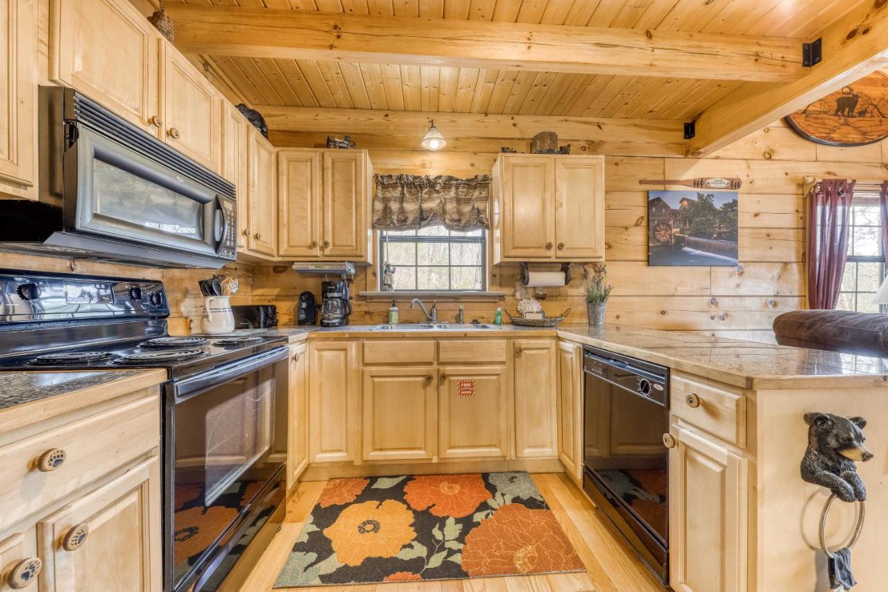 Moonshine Ridge Villa Пиджен Фордж Екстериор снимка