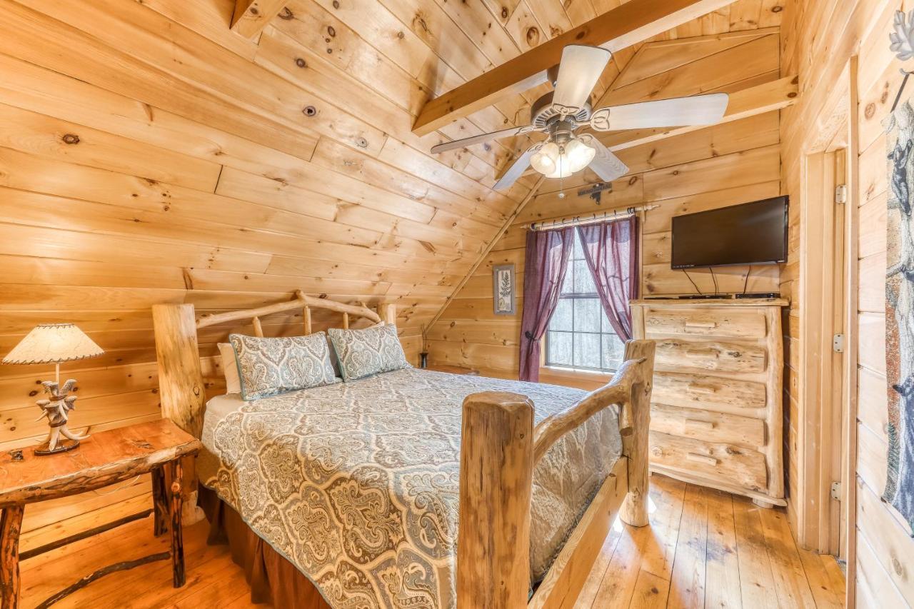 Moonshine Ridge Villa Пиджен Фордж Екстериор снимка