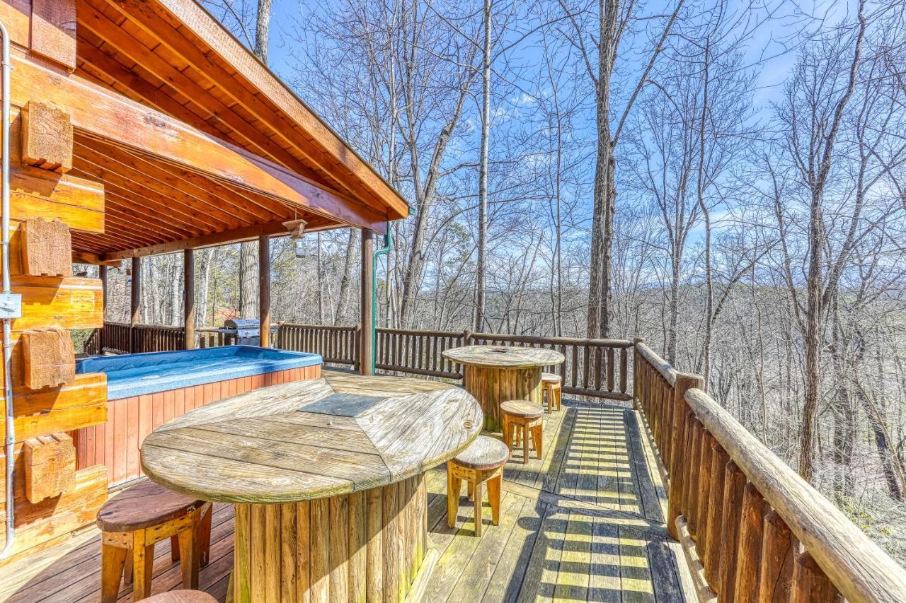 Moonshine Ridge Villa Пиджен Фордж Екстериор снимка